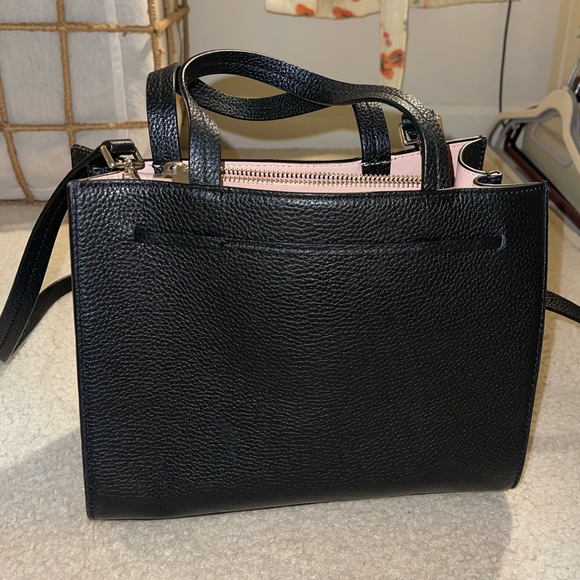 Kate Spade Purse - Picture 6 of 8